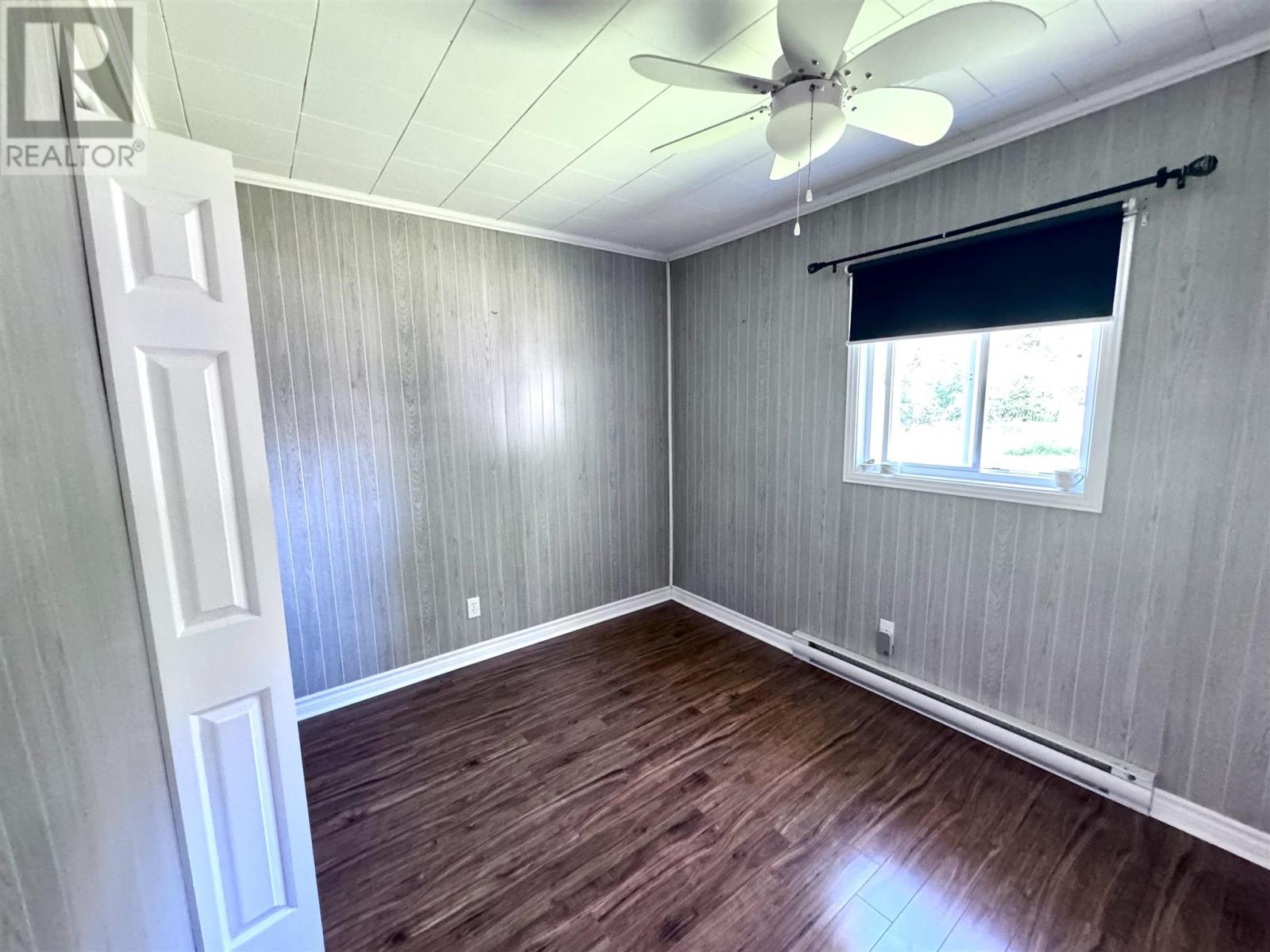 1142 Fantham Rd - 17