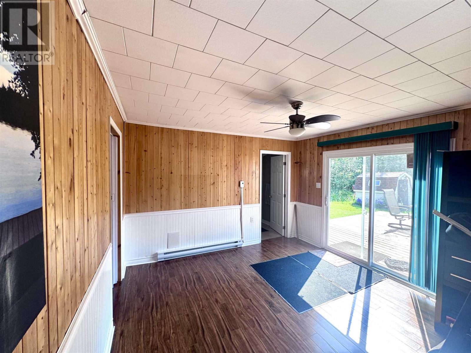 1142 Fantham Rd - 10
