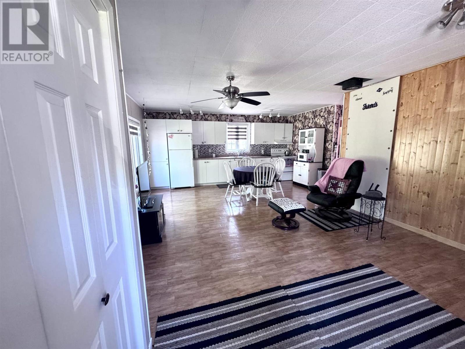 1142 Fantham Rd - 5