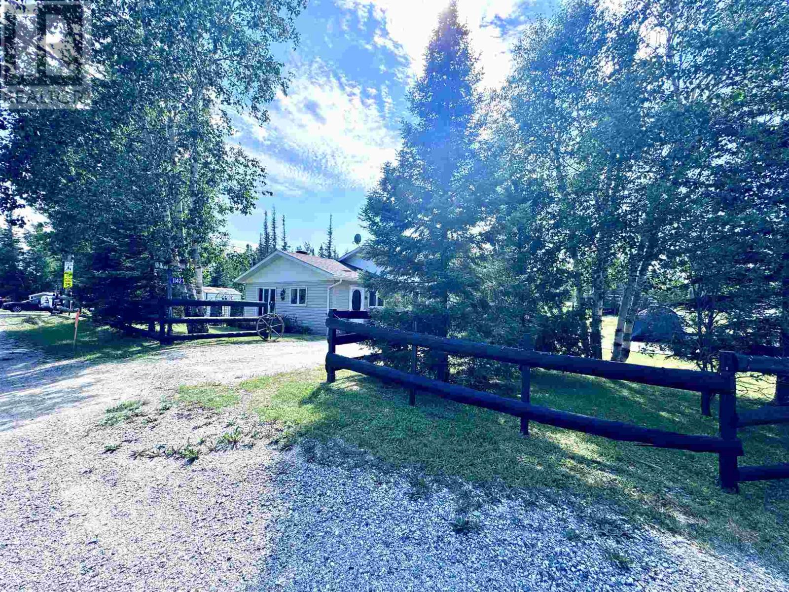 1142 Fantham Rd - 27