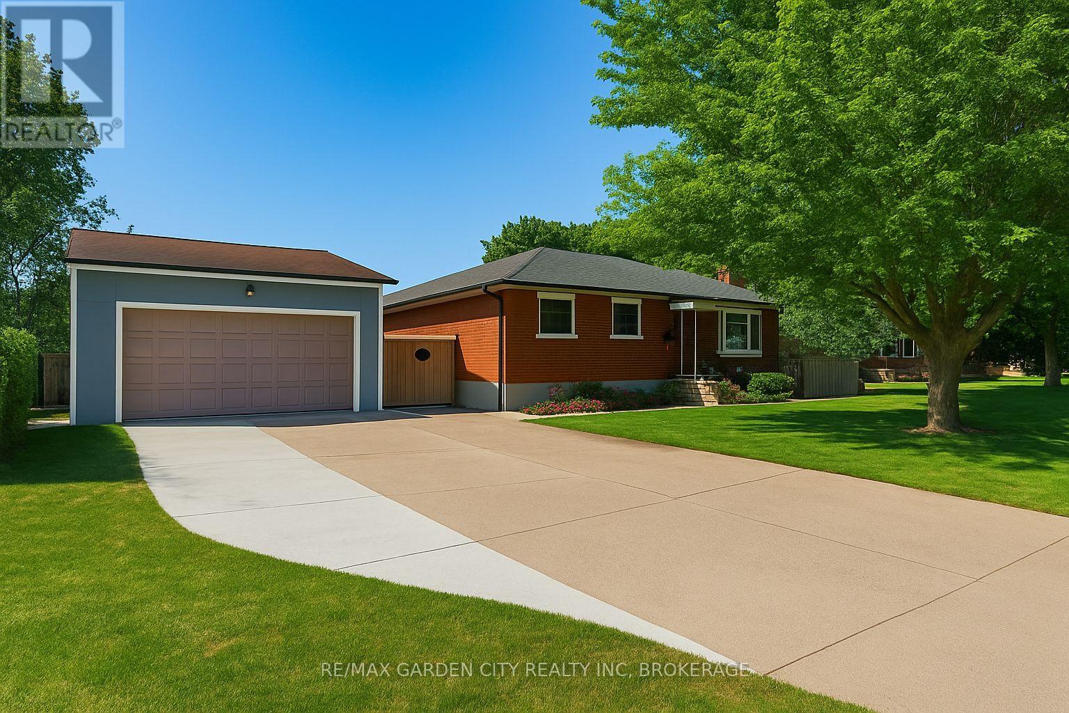 26 MILLWARD AVENUE - 1