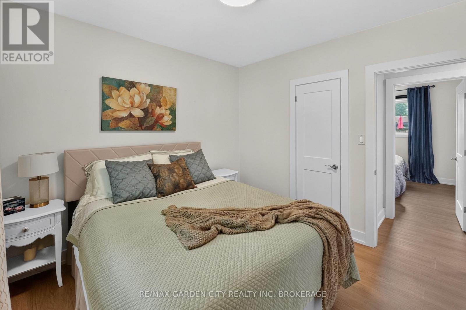 26 MILLWARD AVENUE - 13