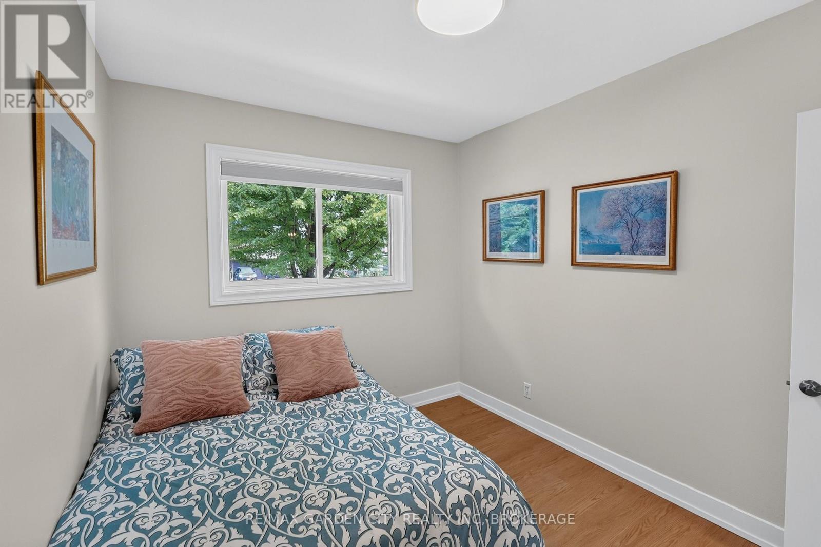 26 MILLWARD AVENUE - 19