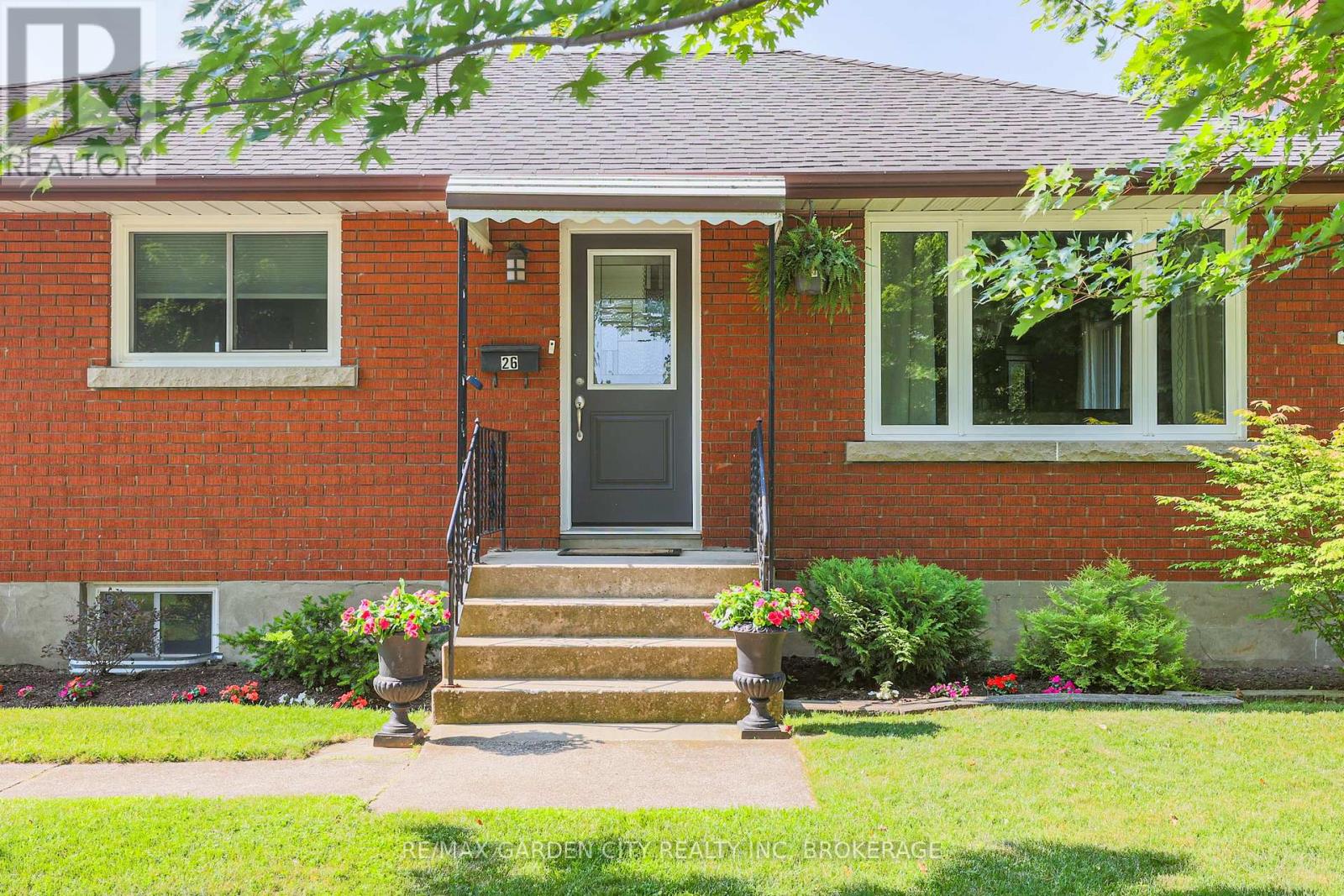 26 MILLWARD AVENUE - 2