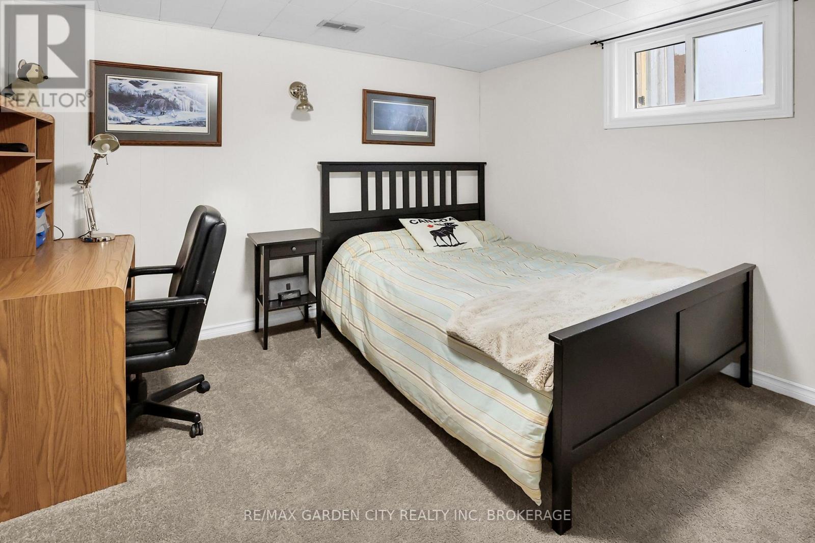 26 MILLWARD AVENUE - 24
