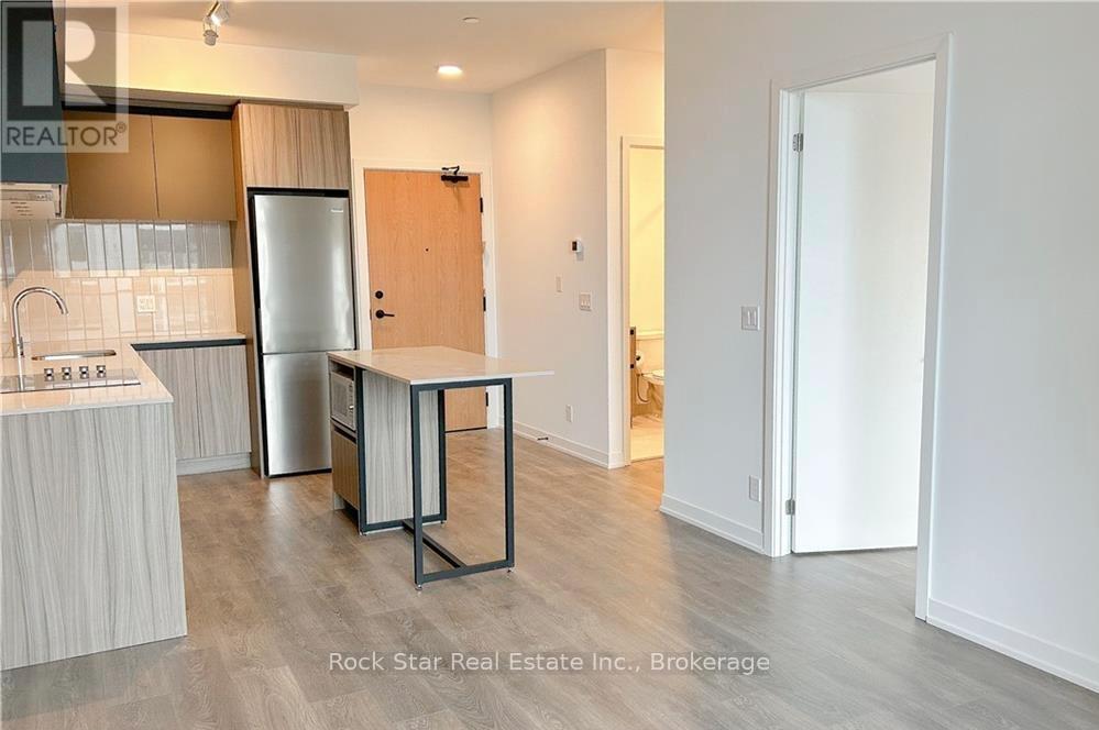 #629 7950 BATHURST STREET - 15