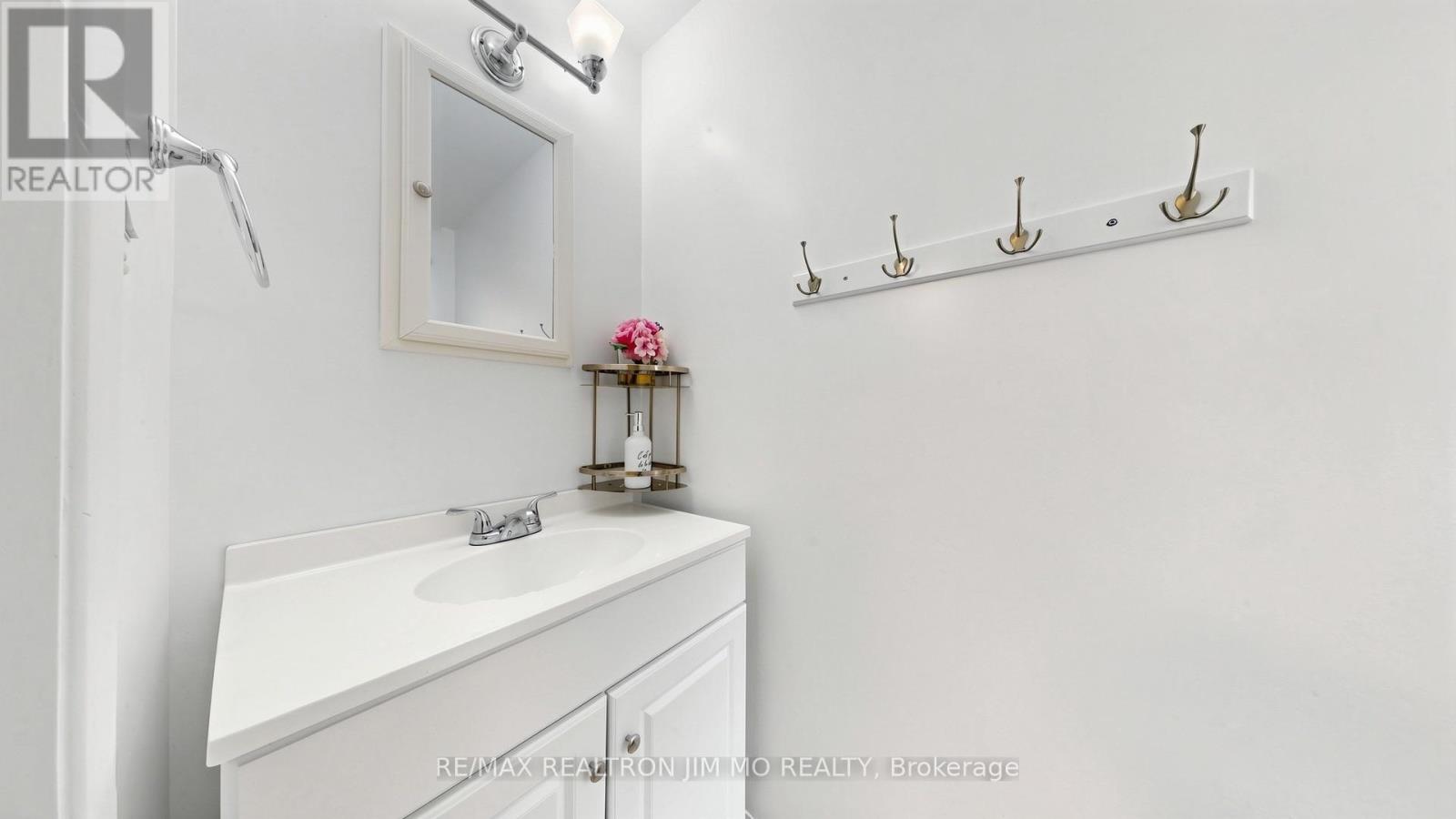 40 RAVENCLIFF CRESCENT - Image 34