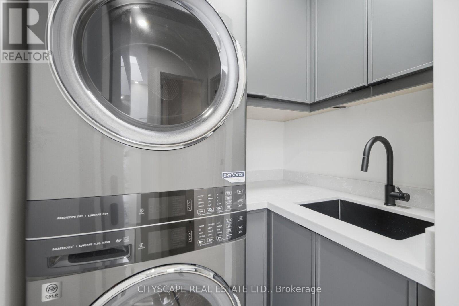 10B HOLMSTEAD AVENUE - Image 40