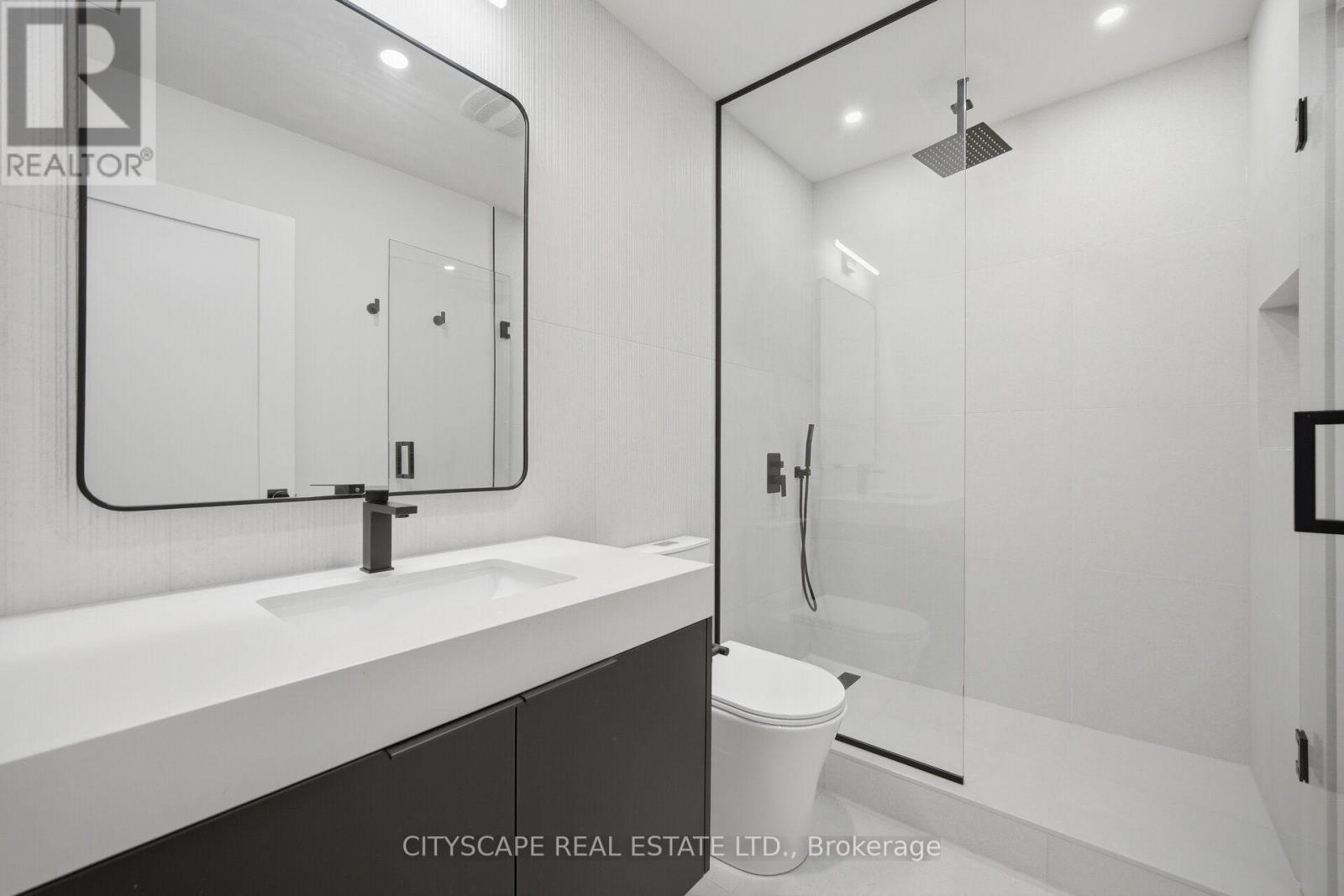 10B HOLMSTEAD AVENUE - Image 42