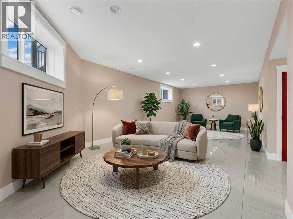 3 Trump Place - 36