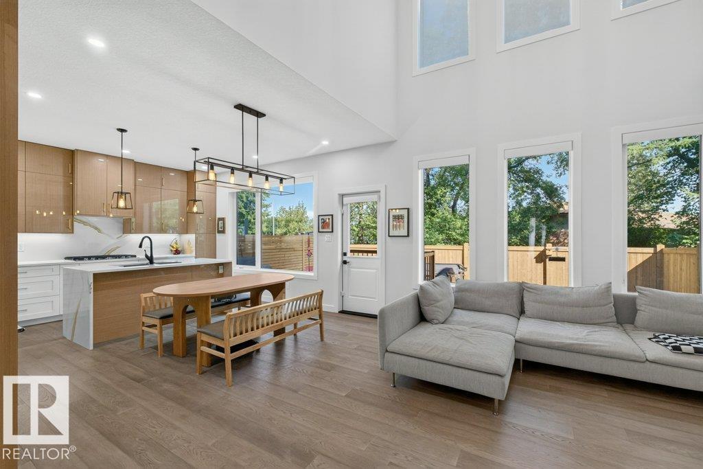 6005 107 ST NW - 10