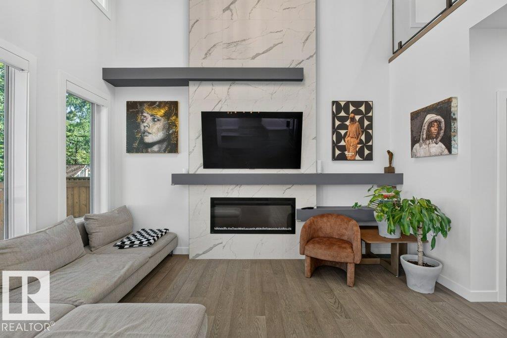 6005 107 ST NW - 7