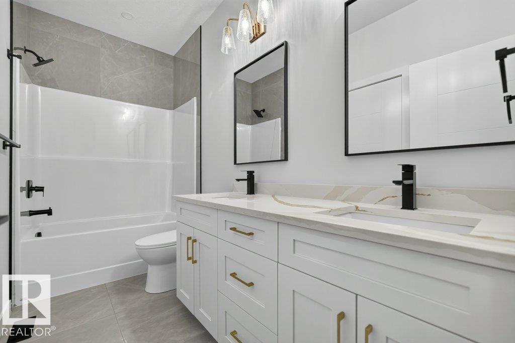 6005 107 ST NW - 45