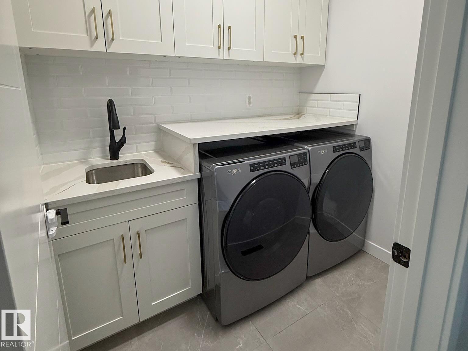 6005 107 ST NW - 46