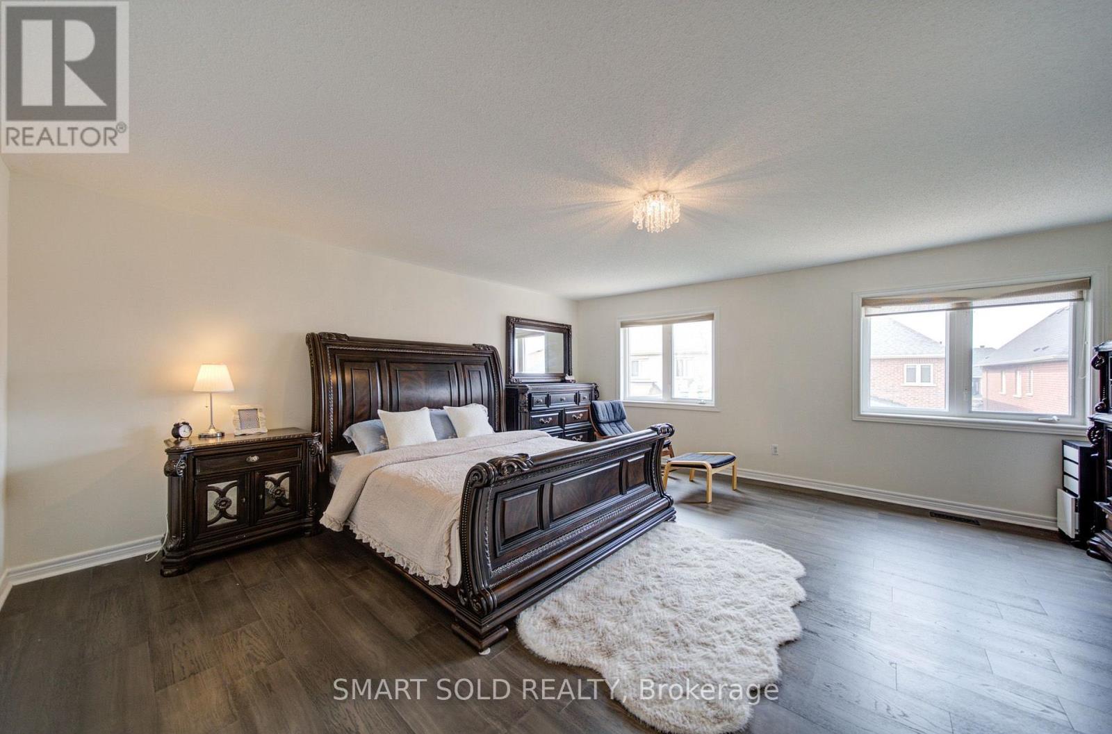 48 RAVEL DRIVE - 19