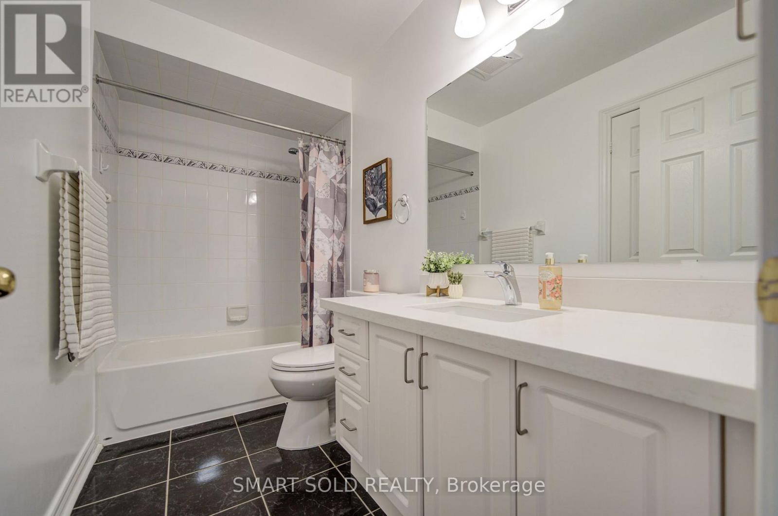 48 RAVEL DRIVE - 24