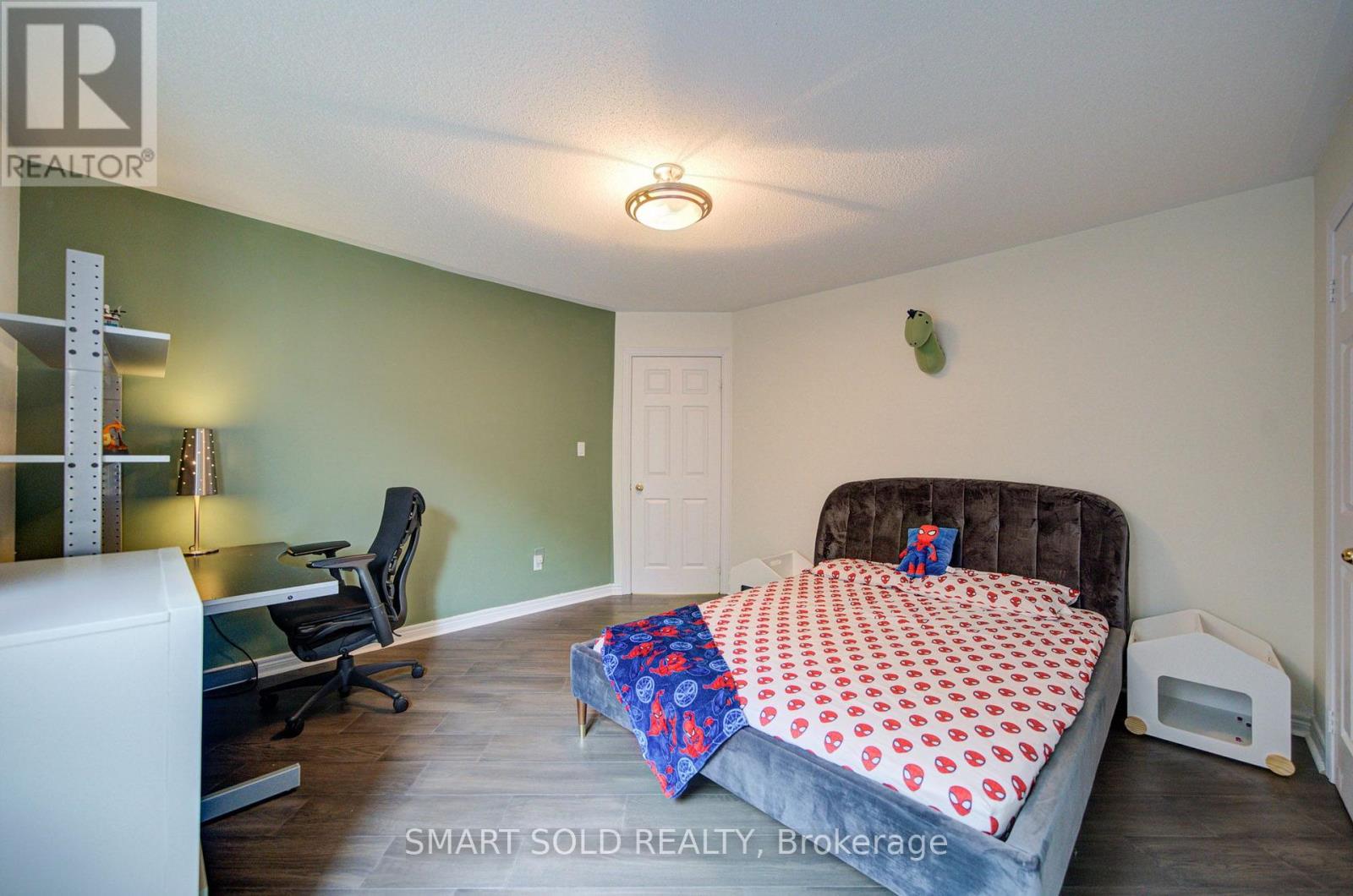 48 RAVEL DRIVE - 25