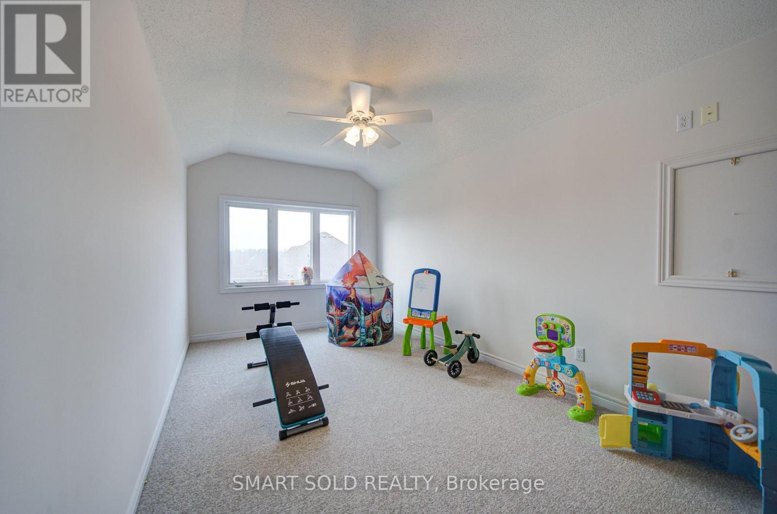 48 RAVEL DRIVE - 31