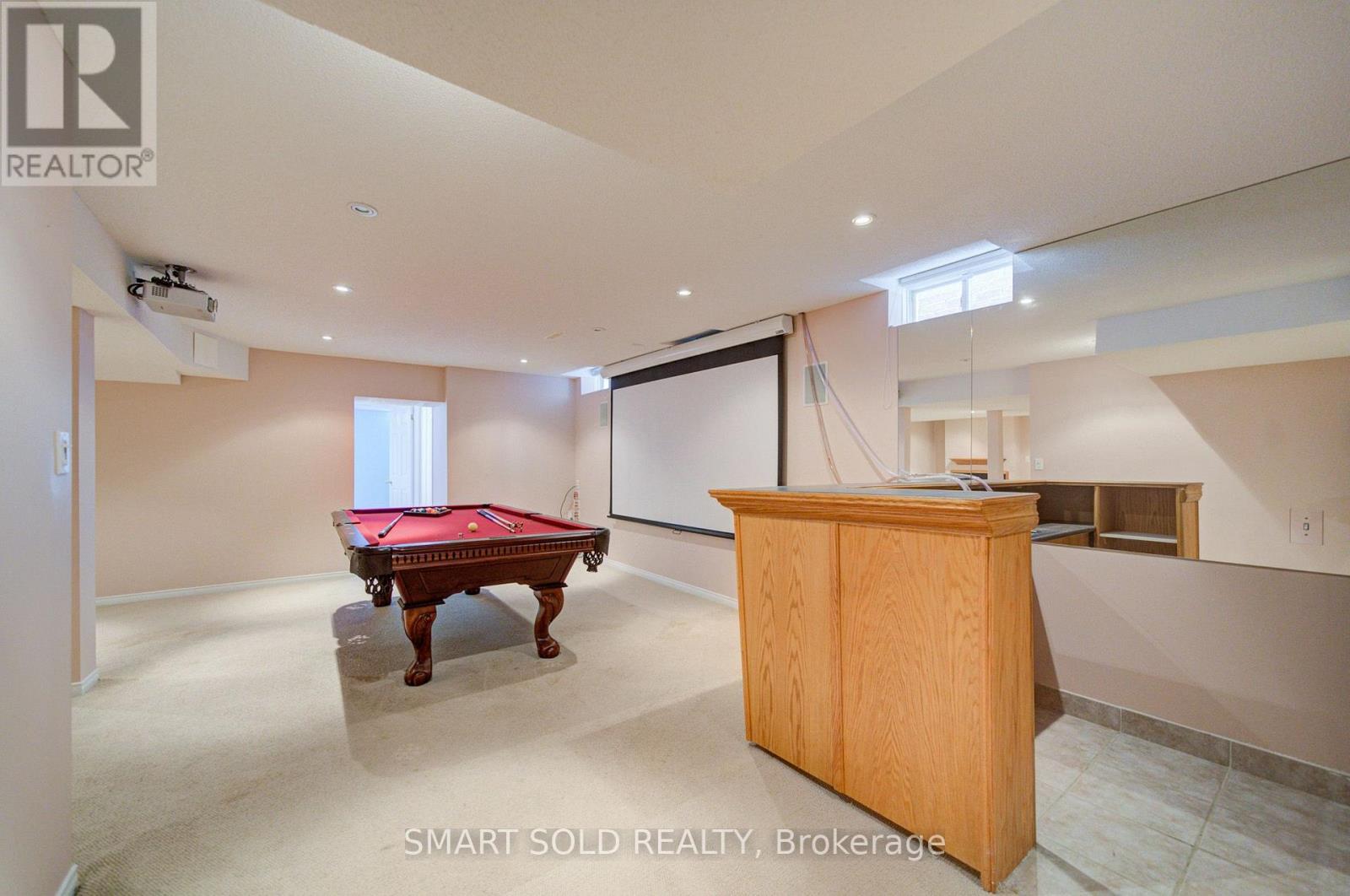 48 RAVEL DRIVE - 33