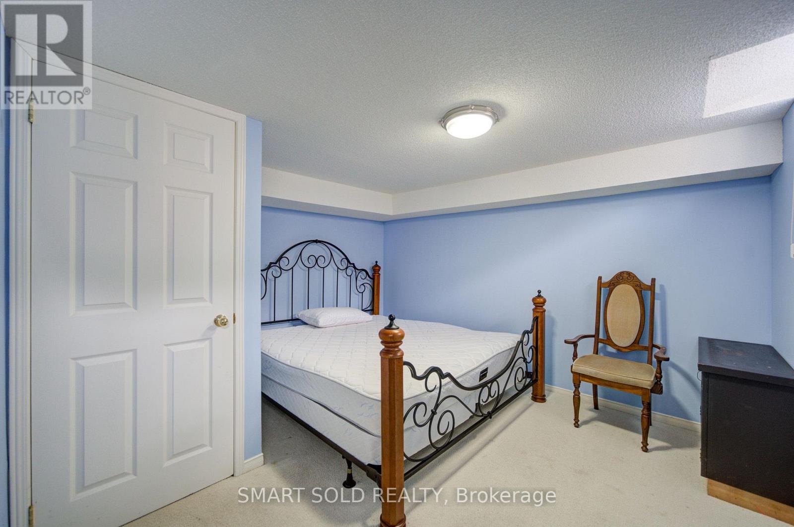 48 RAVEL DRIVE - 37