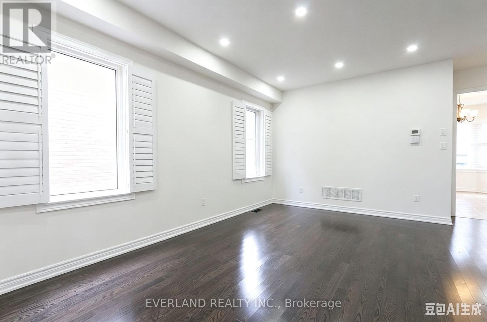 51 LUCIDA COURT - 17