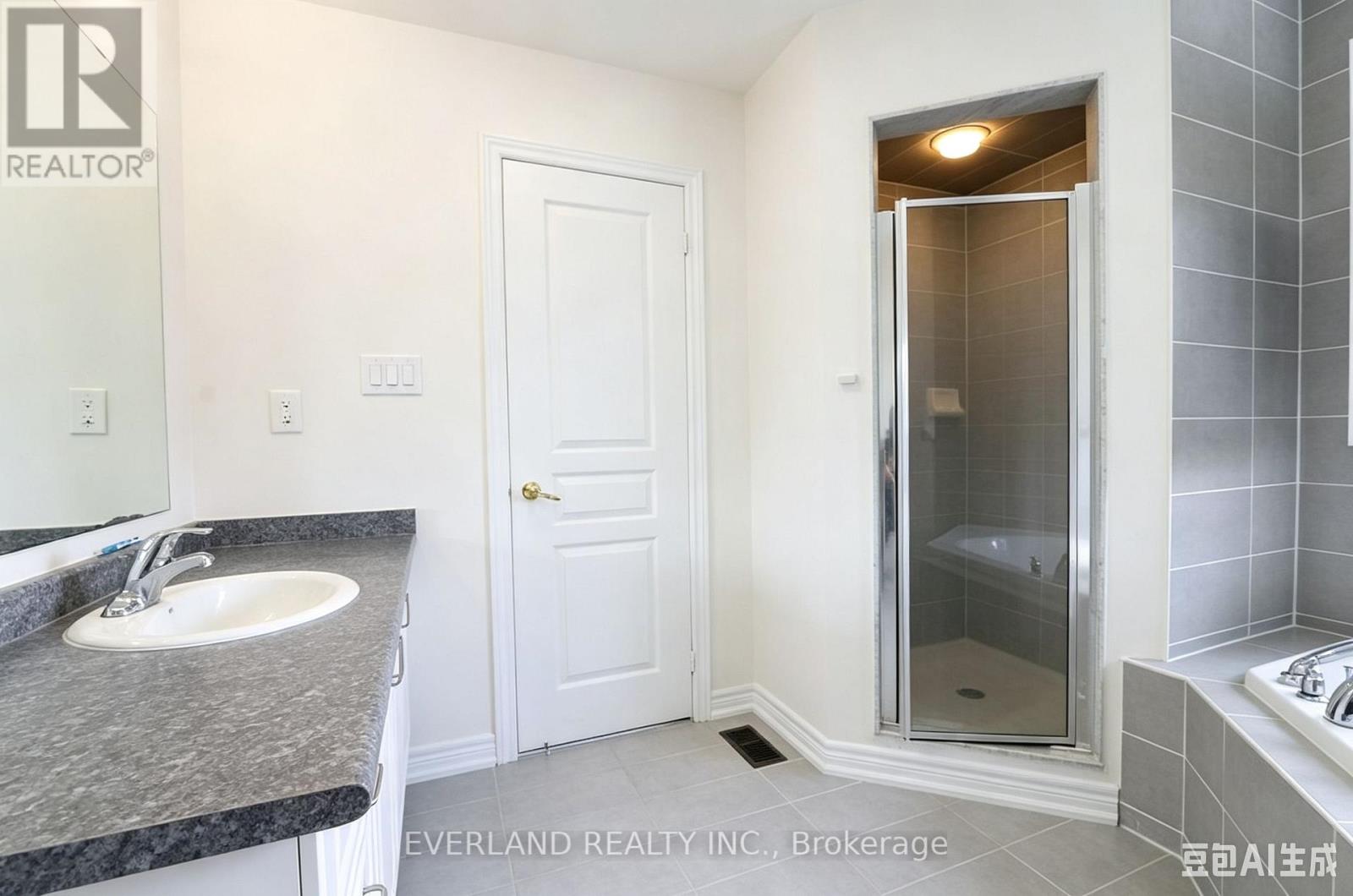 51 LUCIDA COURT - 20