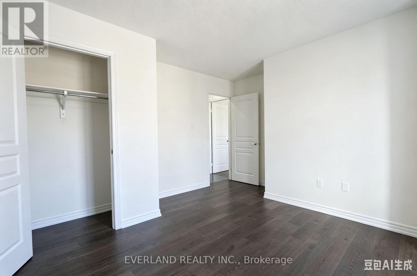51 LUCIDA COURT - 28