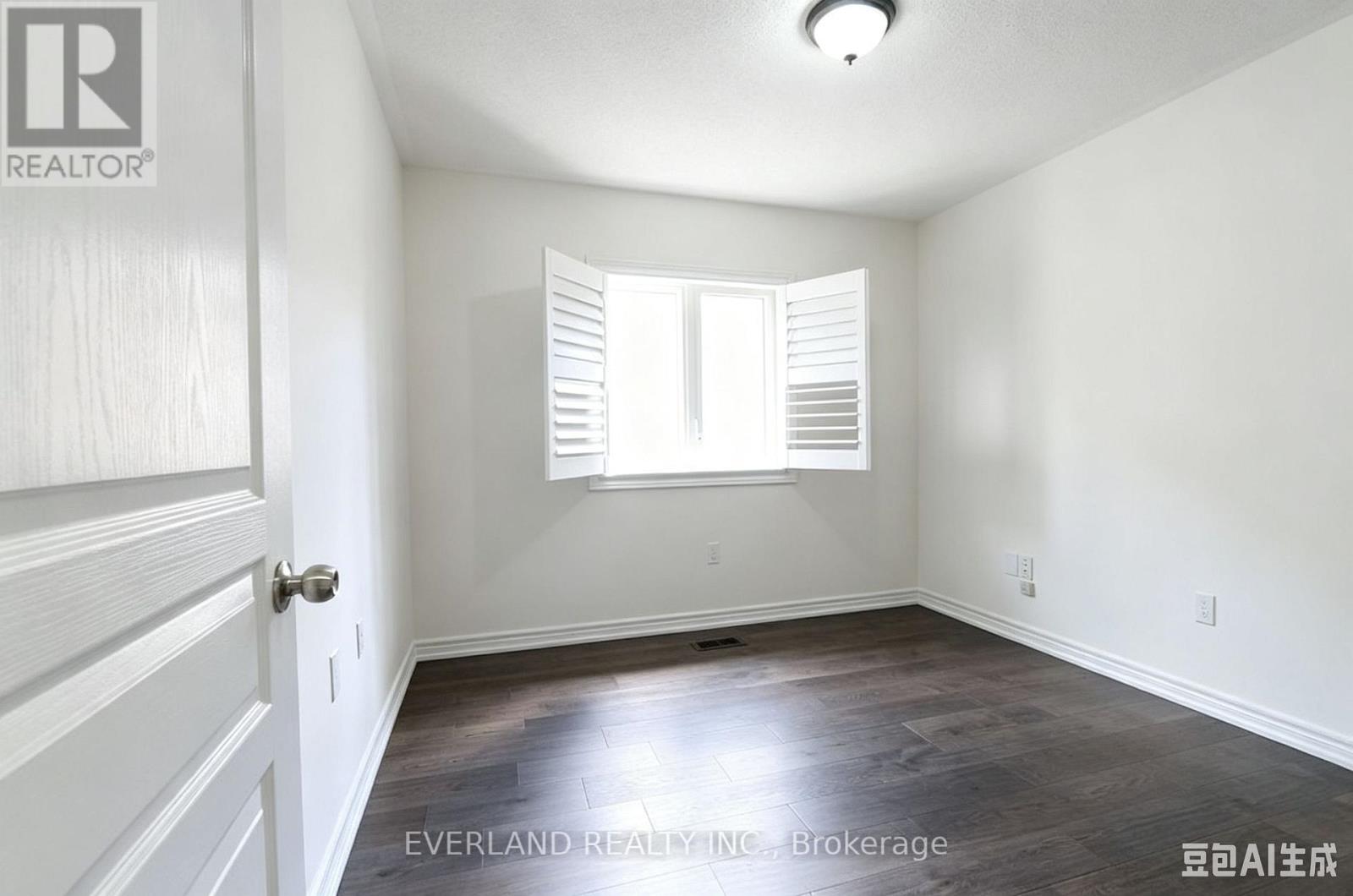 51 LUCIDA COURT - 31