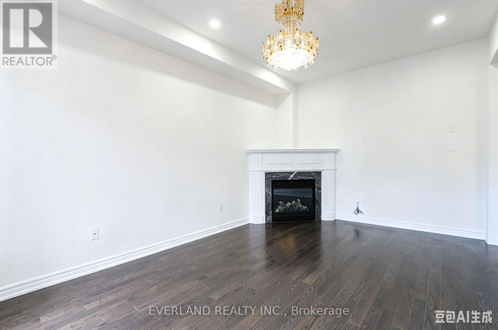 51 LUCIDA COURT - 8