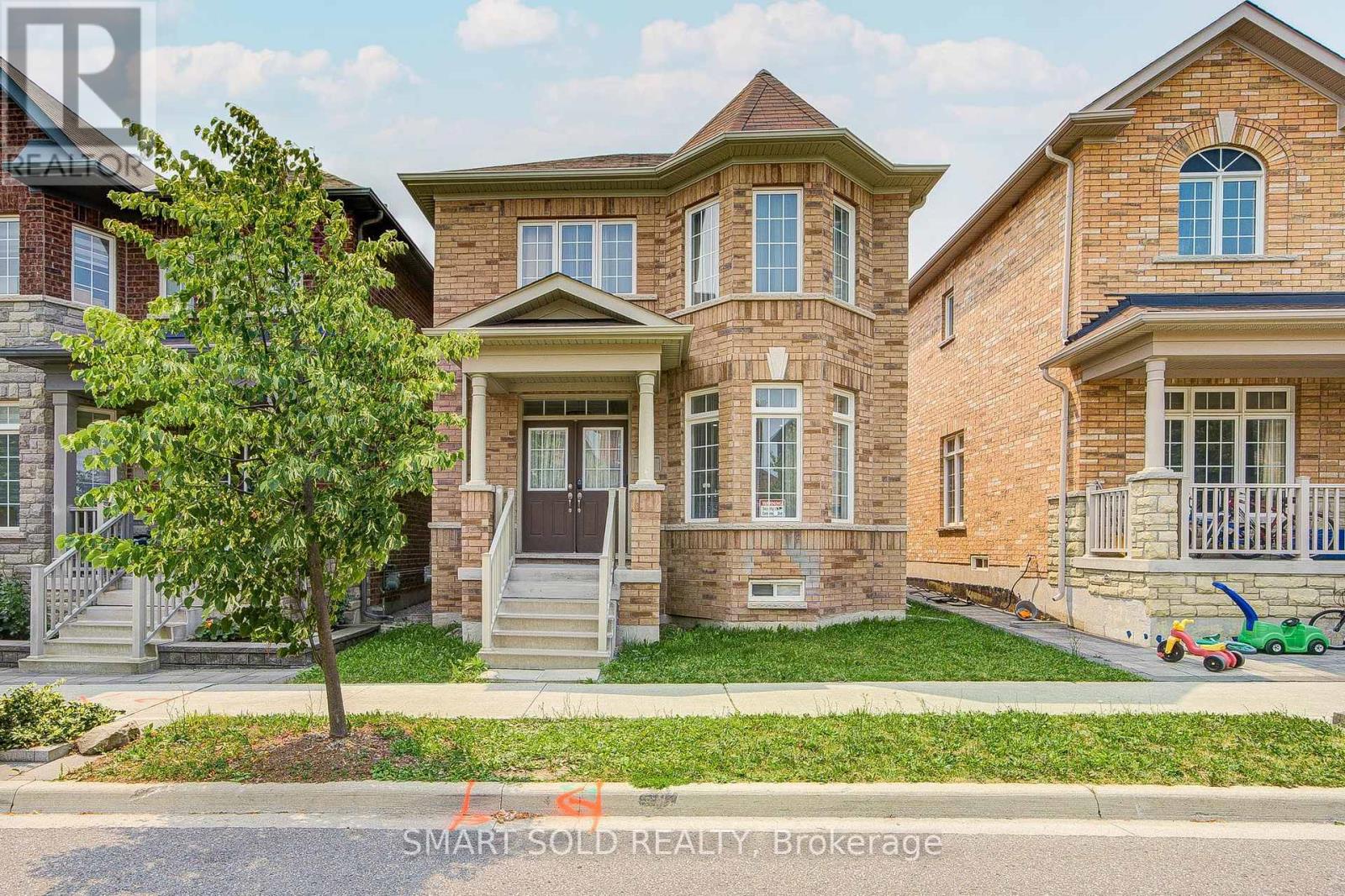 9 PORTIA STREET - 1