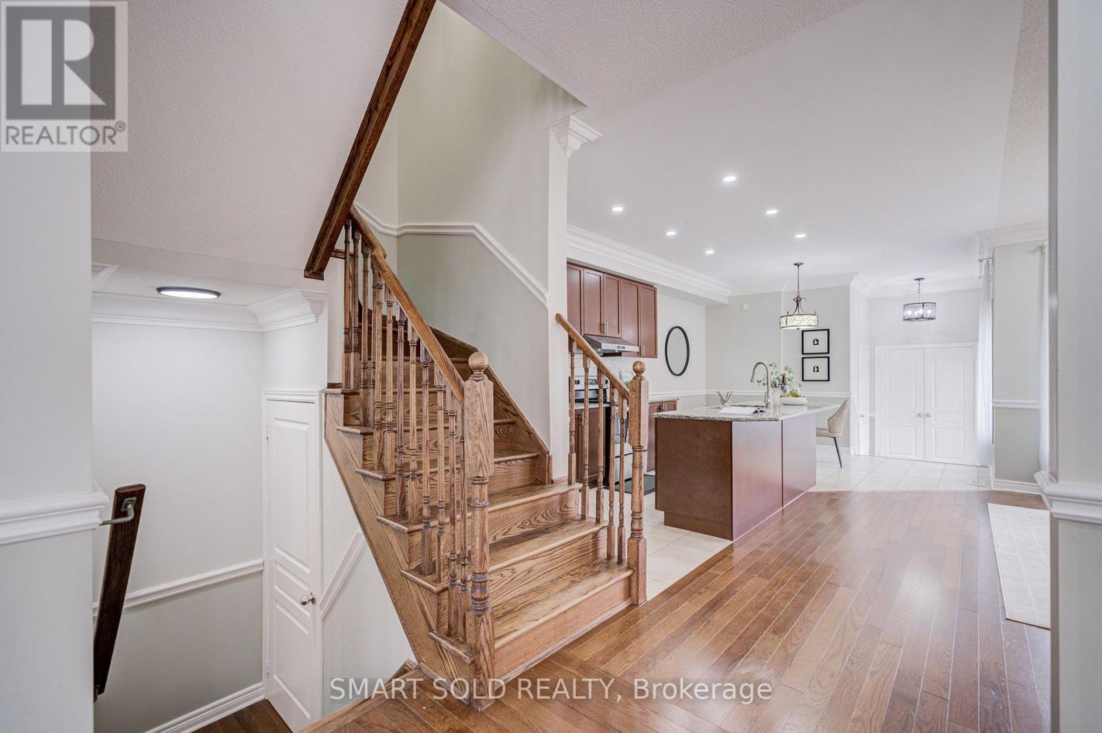 9 PORTIA STREET - 10