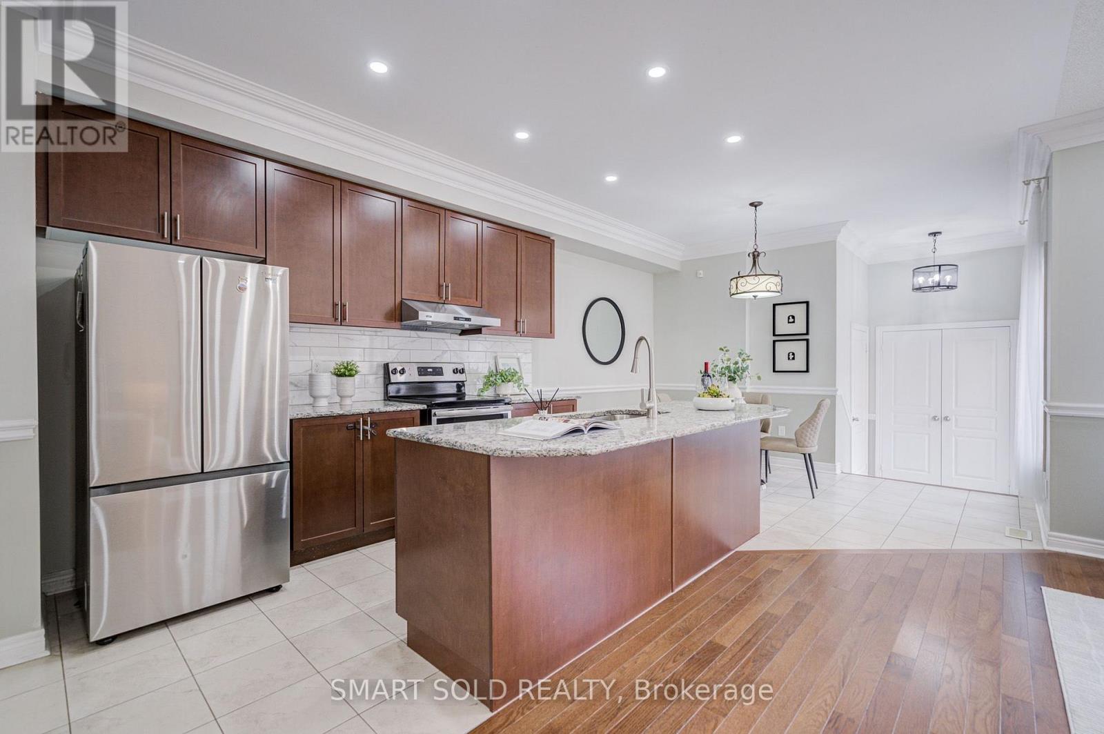 9 PORTIA STREET - 15