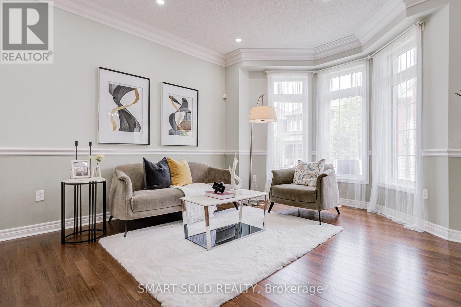 9 PORTIA STREET - 5