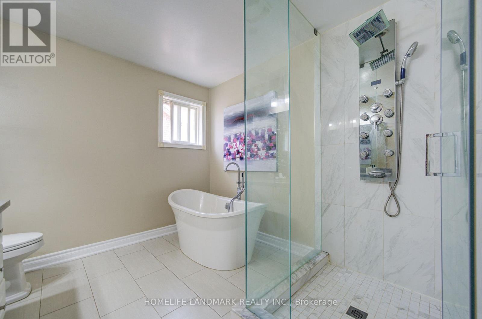 1091 QUEENS AVENUE - 28