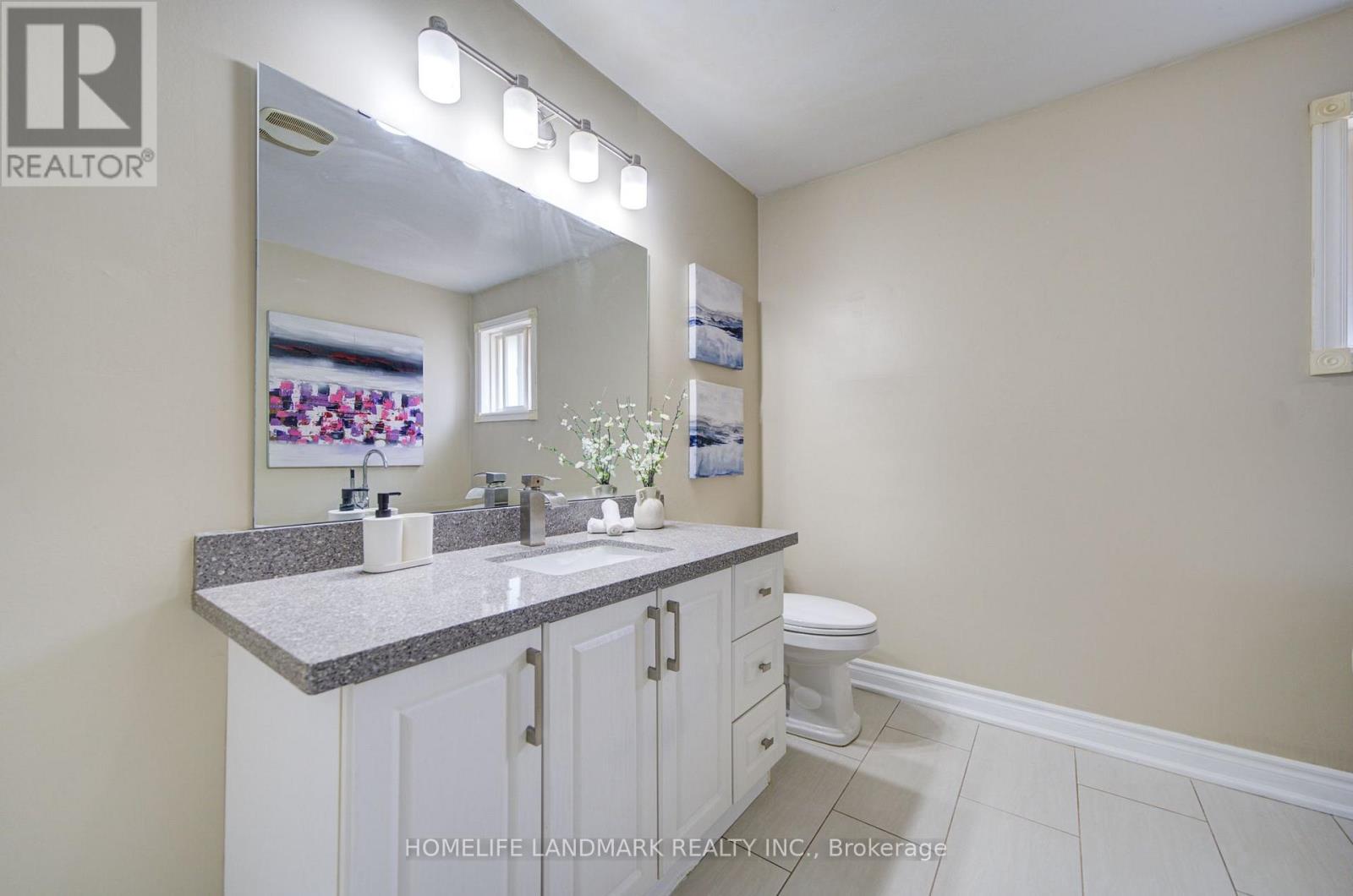 1091 QUEENS AVENUE - 29