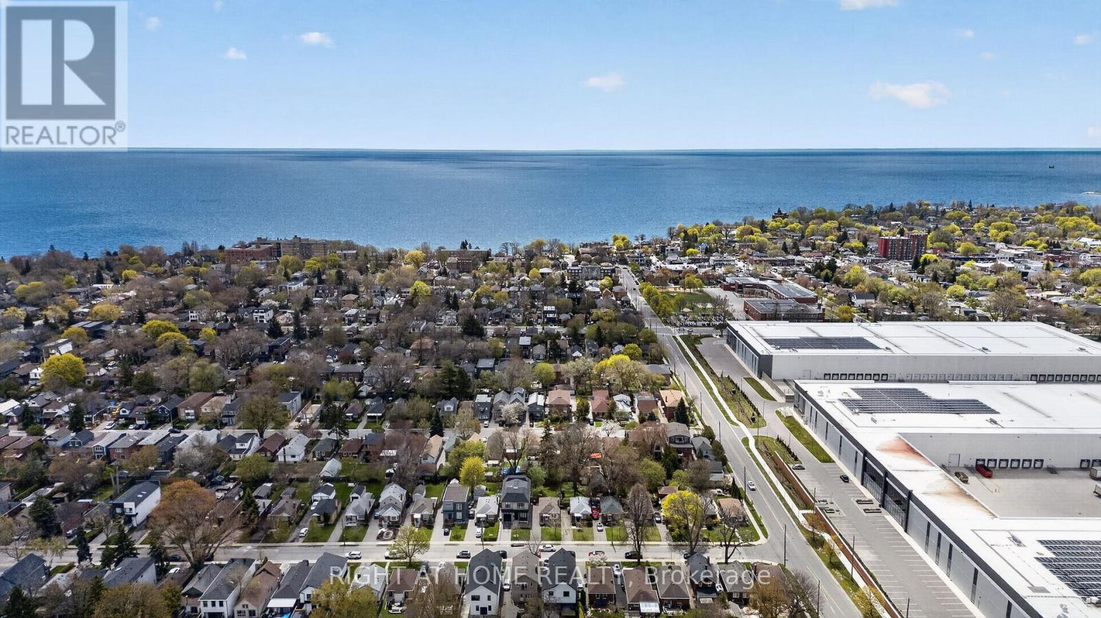 77 ELMA STREET - 29