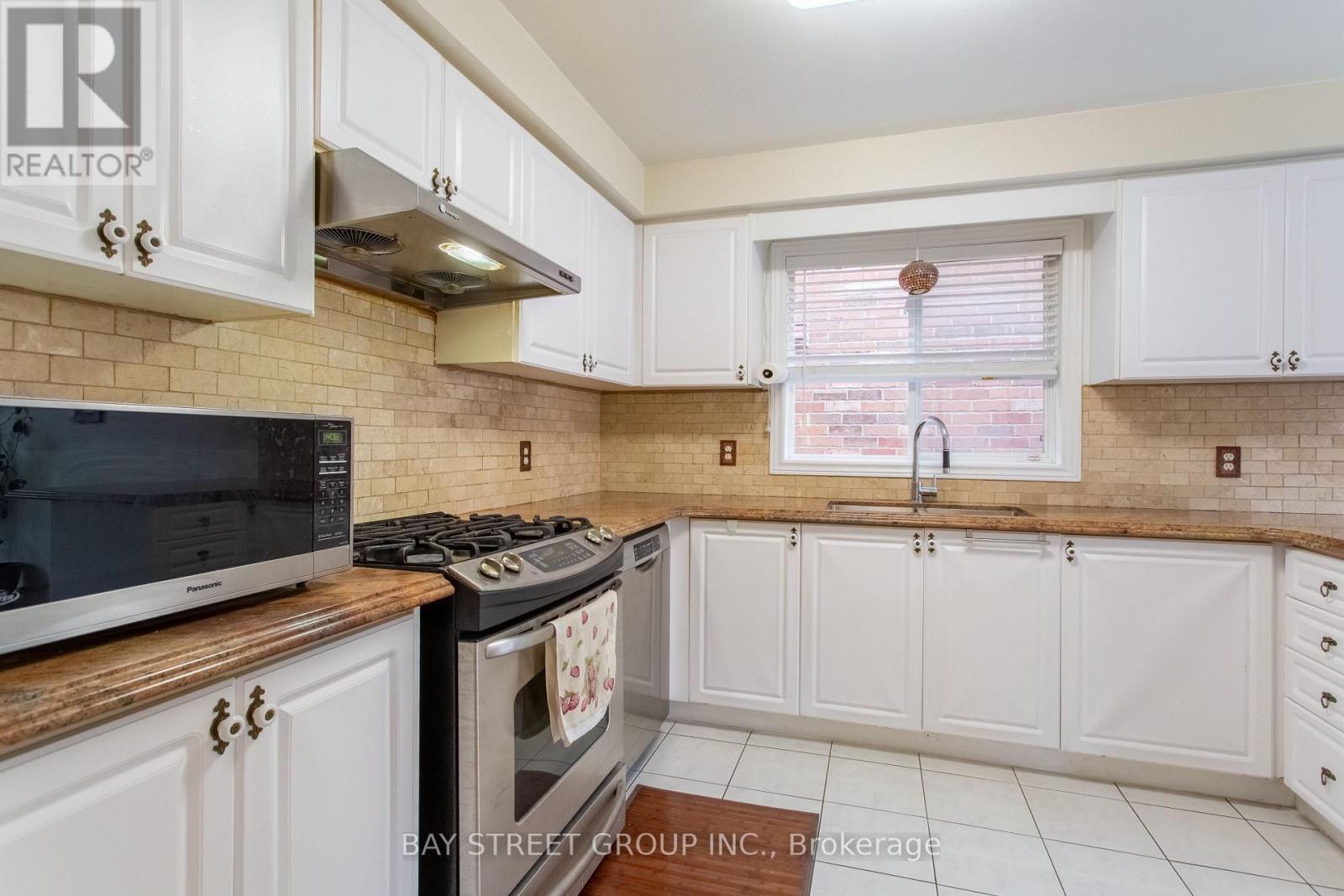 5 CEDARGROVE ROAD - 17