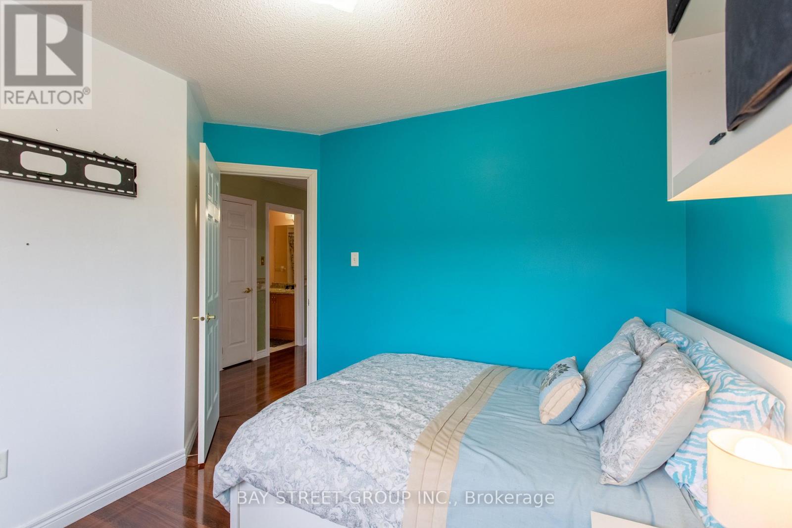 5 CEDARGROVE ROAD - 31