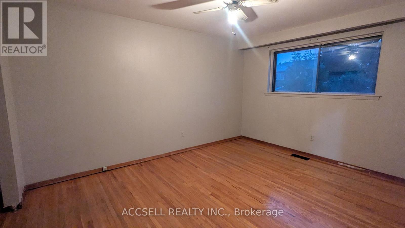 1055 CLAREDALE ROAD - 6