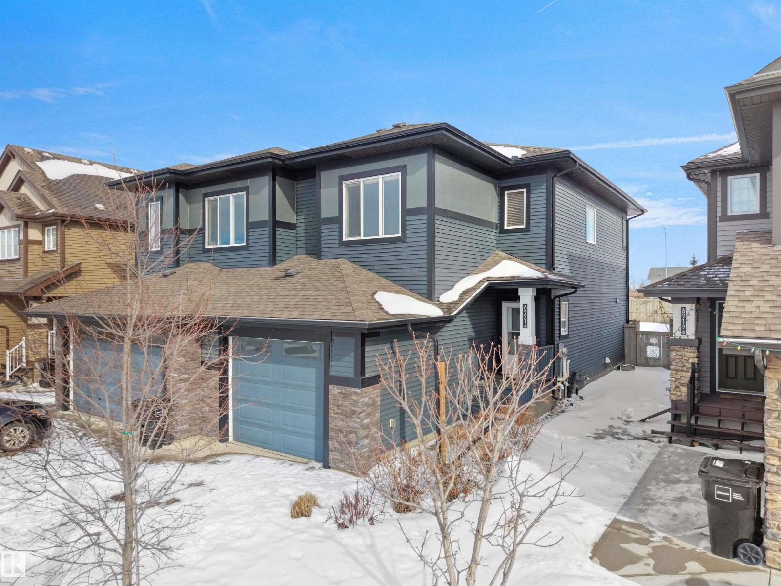 8921 217 ST NW NW - 1