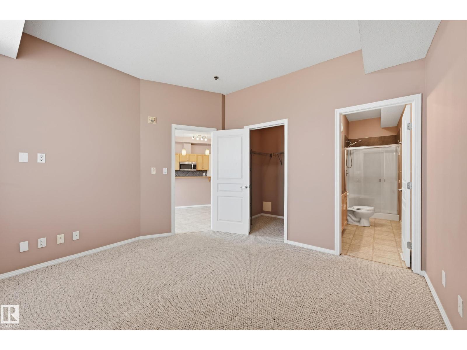 #369 4823 104A ST NW - 21