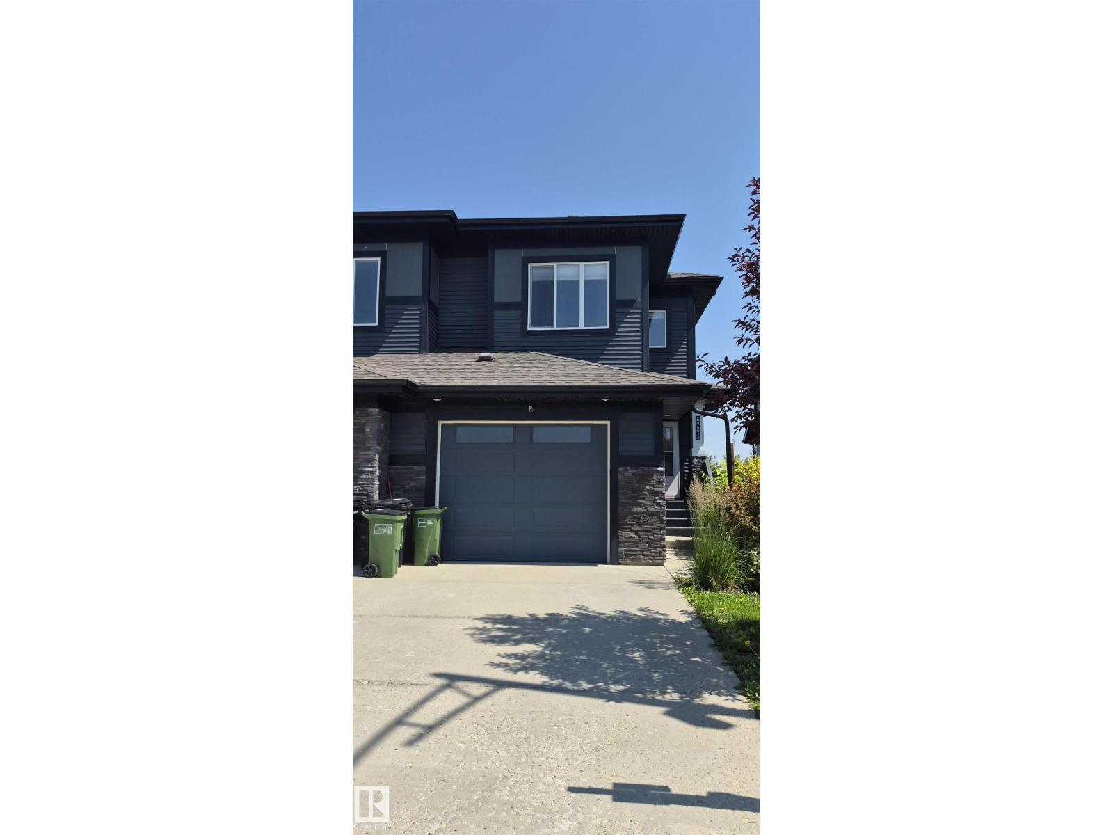 8921 217 ST NW NW - 42