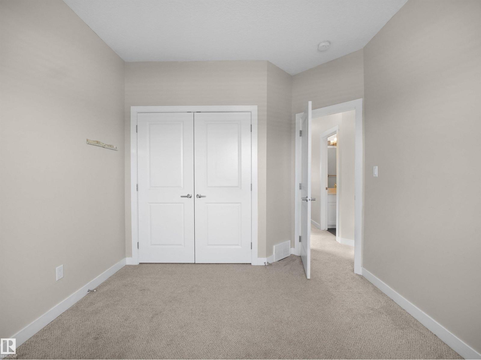 8921 217 ST NW NW - 31