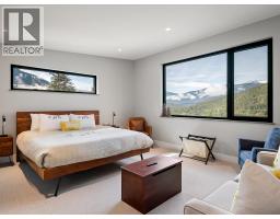 9292 Steller's Way, Whistler, BC V8E1M1 Photo 16