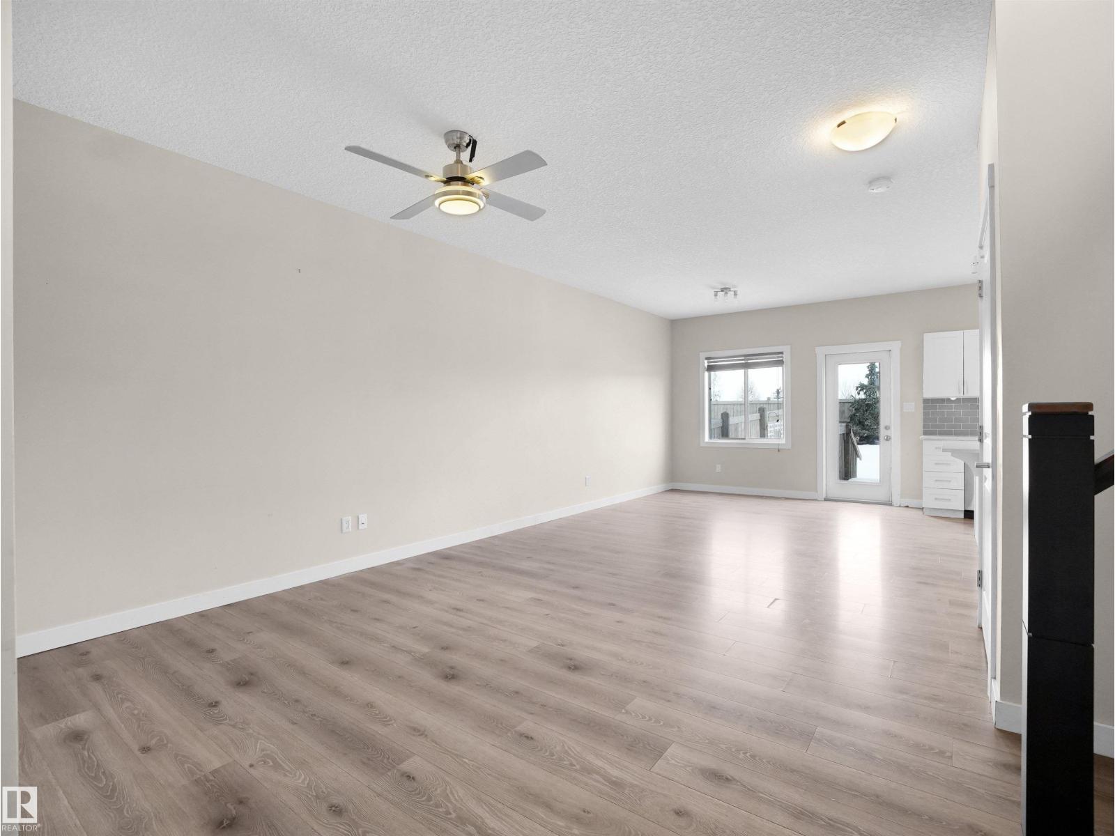 8921 217 ST NW NW - 13