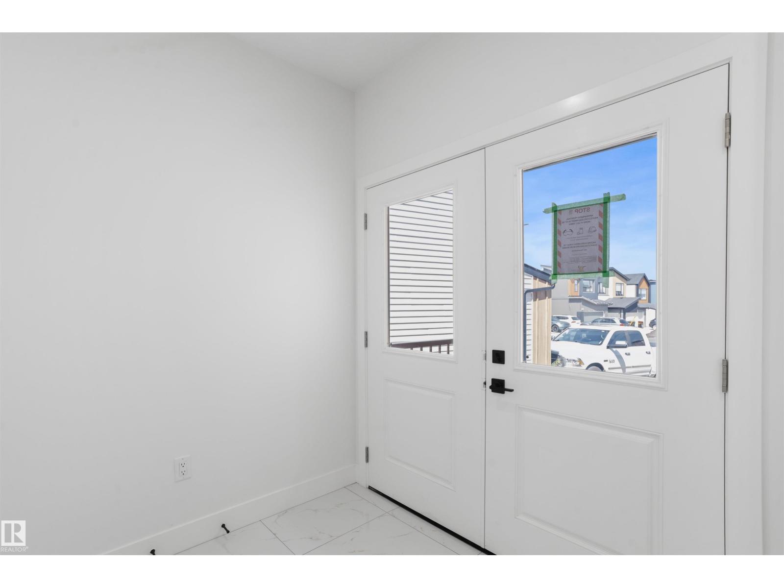 3235 5 AV SW - 3