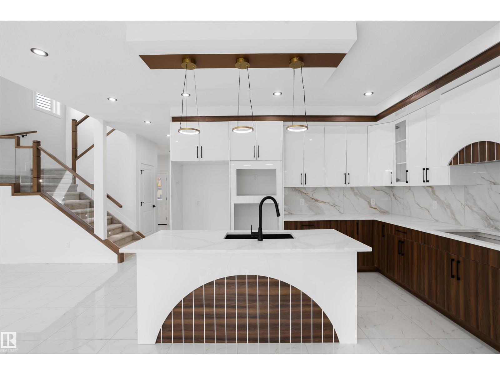 3235 5 AV SW - 10