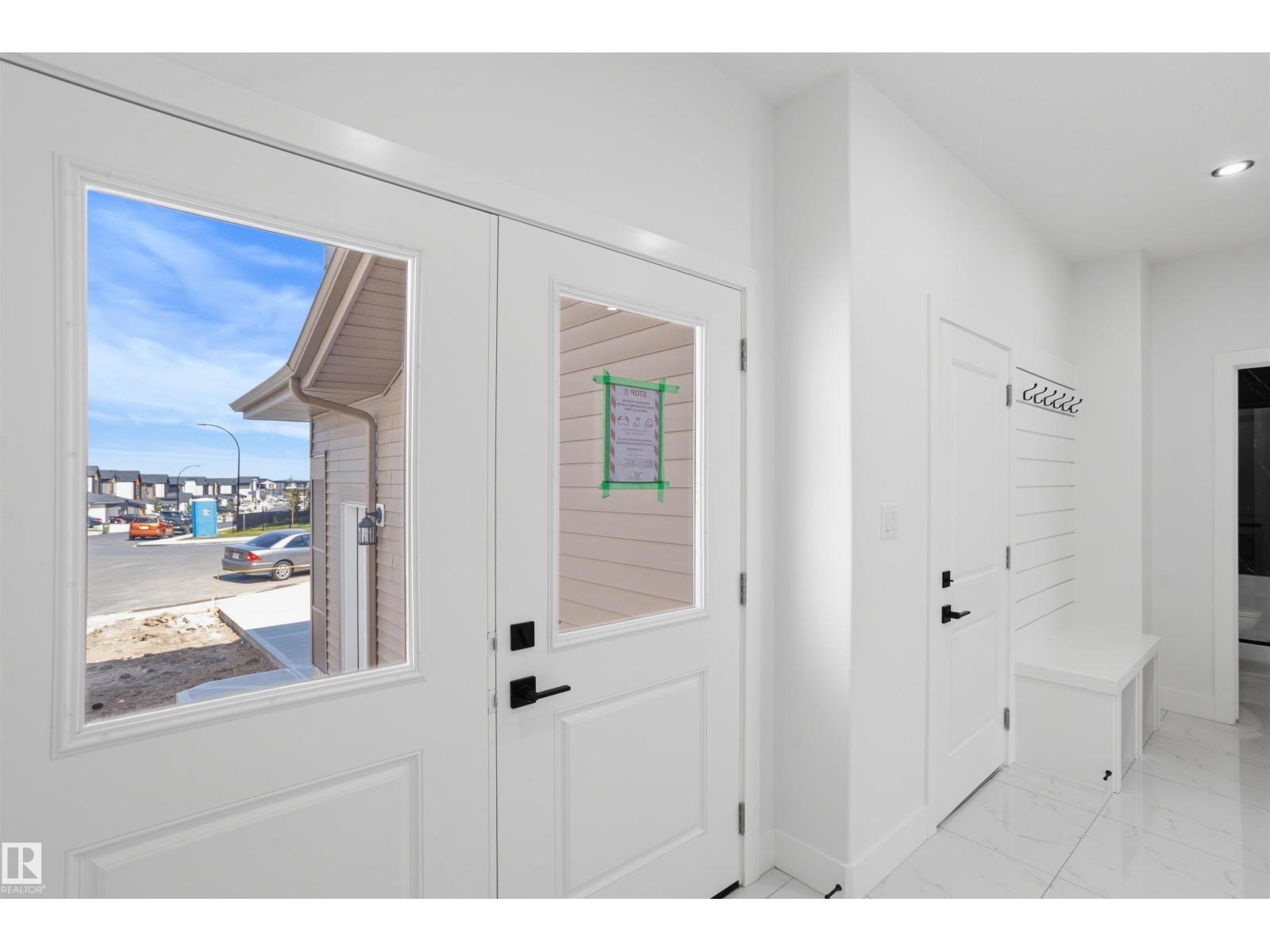 3235 5 AV SW - 4