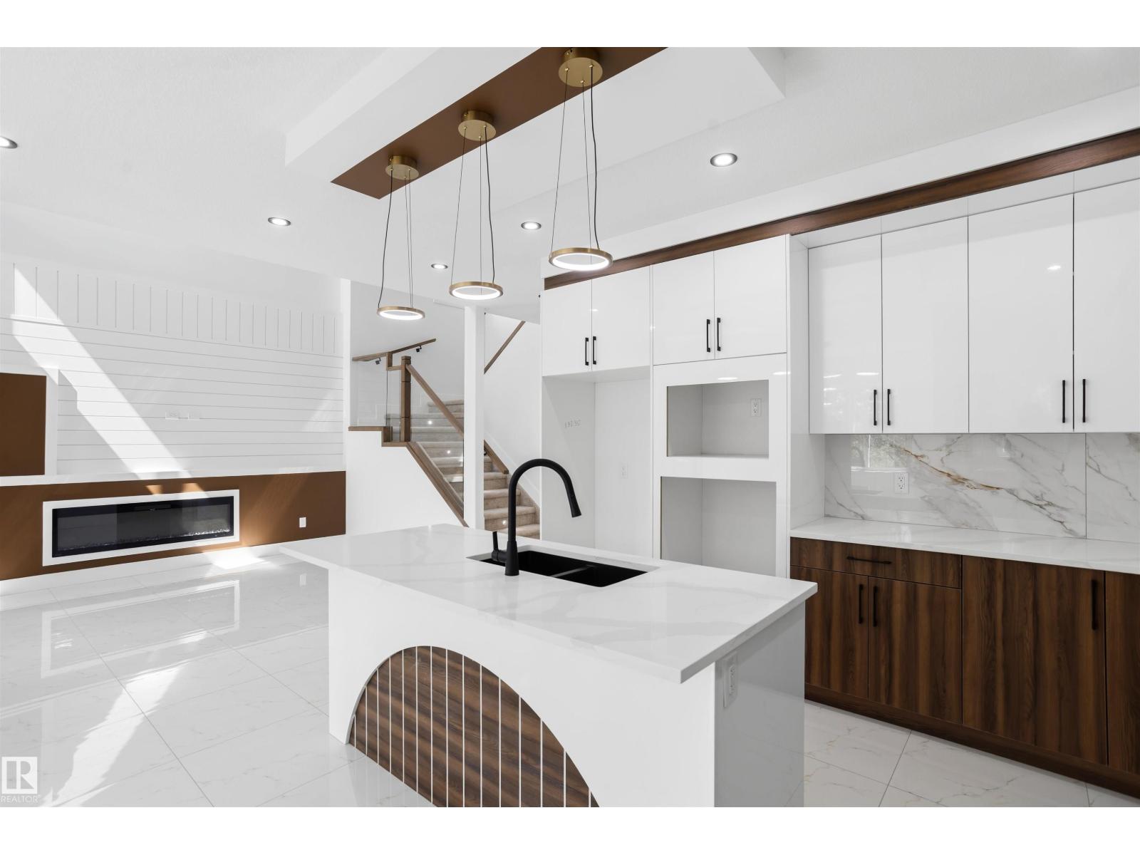 3235 5 AV SW - 11