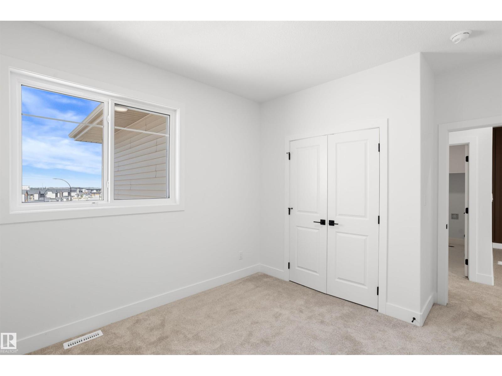 3235 5 AV SW - 37
